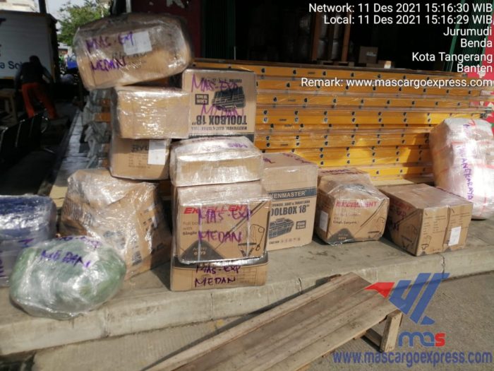 Jasa Ekspedisi Pengiriman Barang Cargo ke Mulia Puncak Jaya