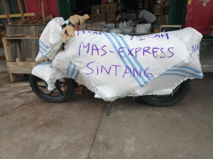 Jasa Ekspedisi Pengiriman Barang Cargo ke Mulia Puncak Jaya